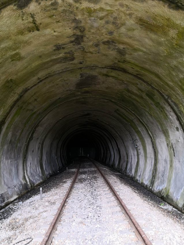 tunel tren enterrado abandonado directo burgos madrid bateadora Lugares Abandonados Abandoned Spain España Urbex